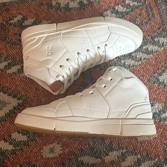 NWT On The Roger Clubhouse Mid in White & Sandstone men’s size 7 - Picture 8 of 13